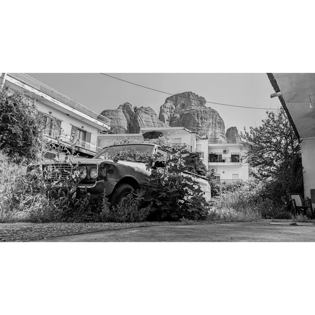 voiture à kalambaka nature